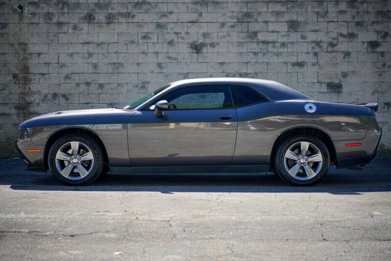 2016 Dodge Challenger SXT