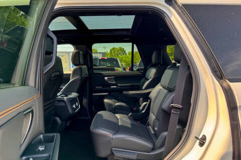 2025 Ford Expedition Tremor