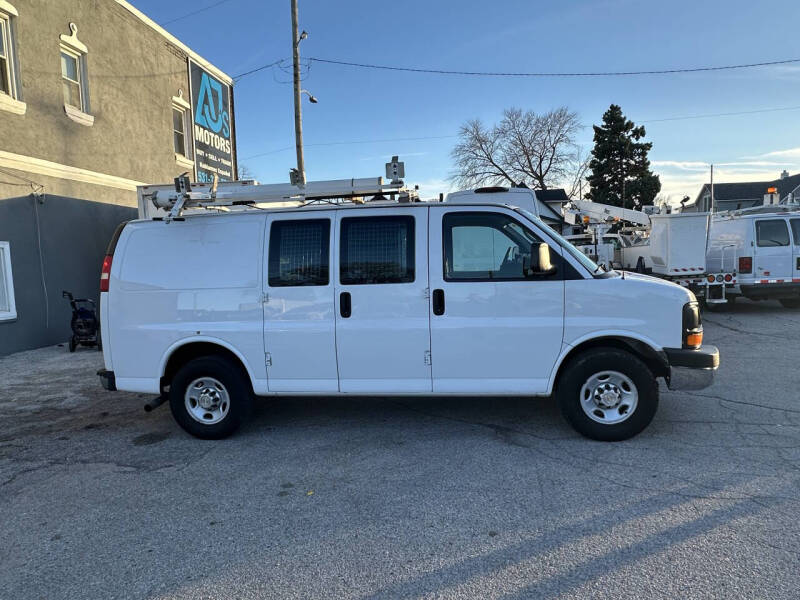 2014 Chevrolet Express 2500