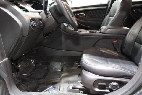 2018 Ford Taurus SEL