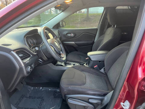 2019 Jeep Cherokee Latitude