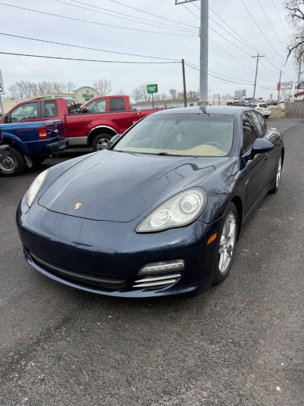 0 Porsche Panamera