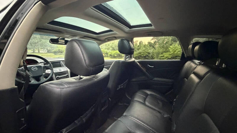 2009 Nissan Murano LE
