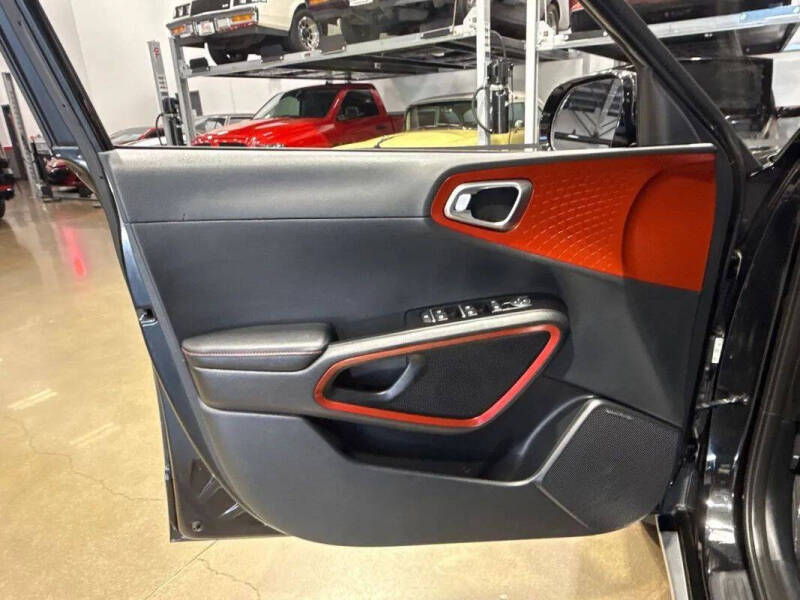 2023 Kia Soul GT-Line
