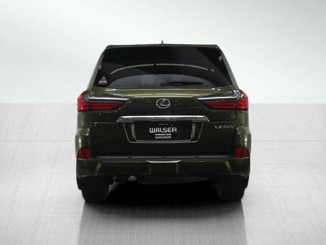 2021 Lexus LX 570 Three-Row