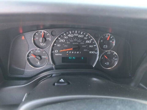 2025 Chevrolet Express 2500