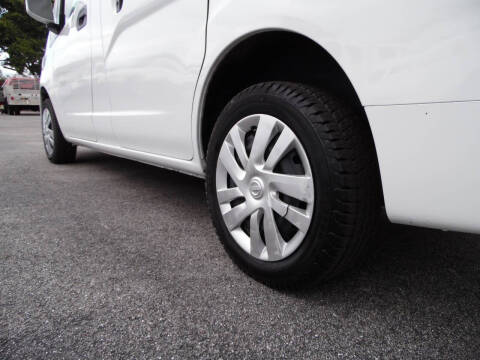 2017 Nissan NV200 SV