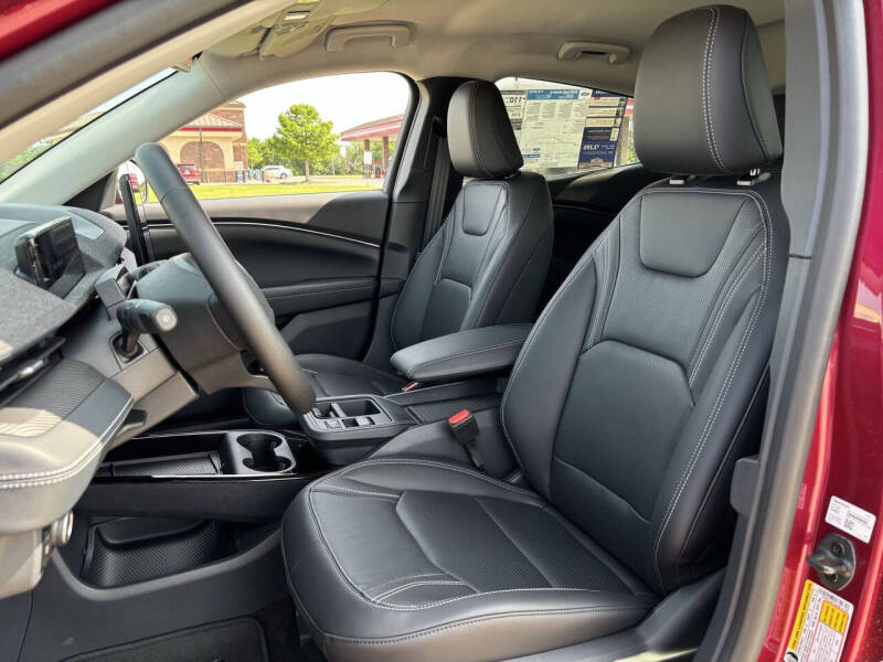 2025 Ford Mustang Mach-E Premium