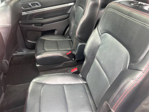 2019 Ford Explorer Sport