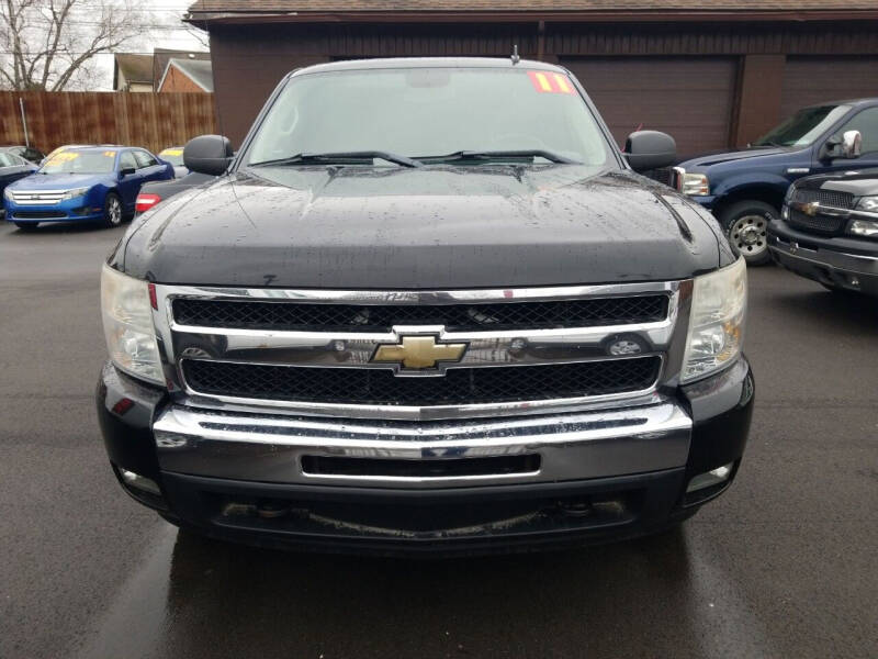 2011 Chevrolet Silverado 1500 for sale at Frankies Auto Sales in Detroit MI