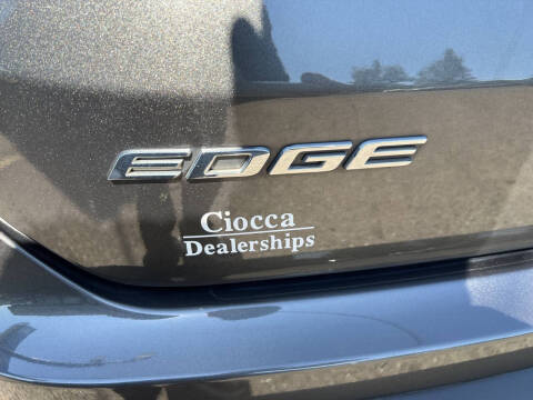 2020 Ford Edge Titanium