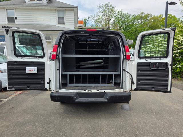 2016 GMC Savana 2500