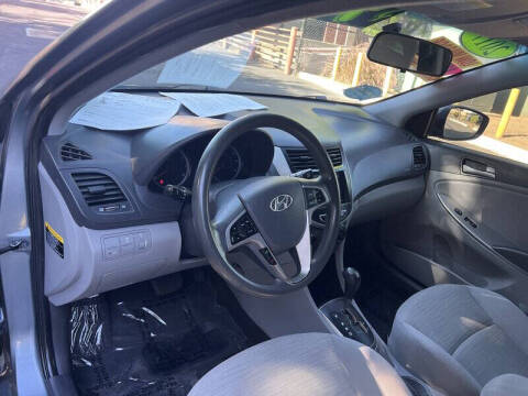 2017 Hyundai Accent Value Edition