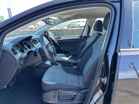 2016 Volkswagen e-Golf SE