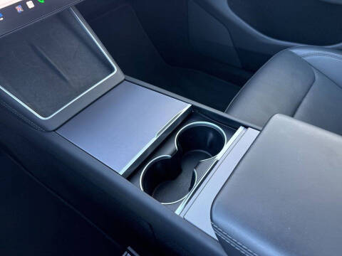 2026 Tesla Model Y Premium