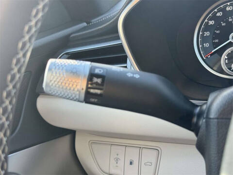 2026 Genesis G70 2.5T Standard