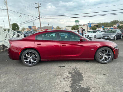 2017 Dodge Charger R/T