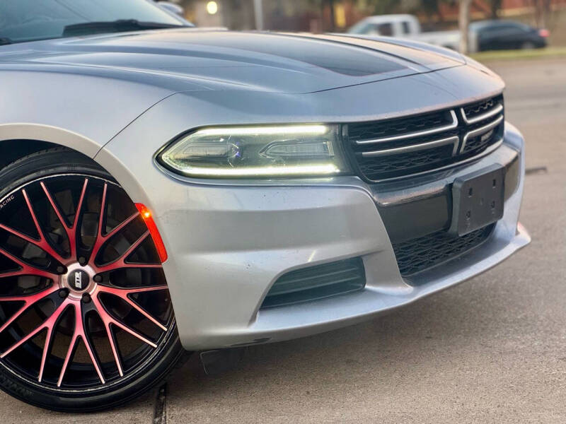 2016 Dodge Charger SE