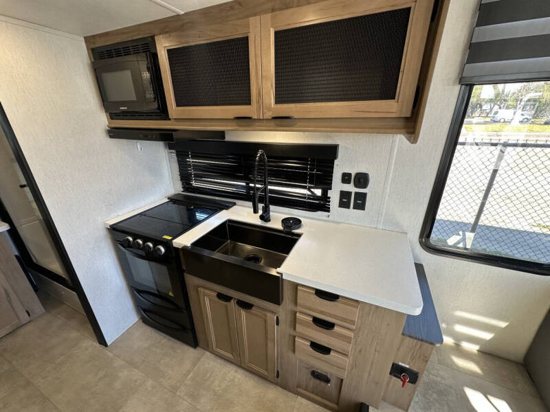 2024 Forest River CHEROKEE TIMBER WOLF MINI LOFT