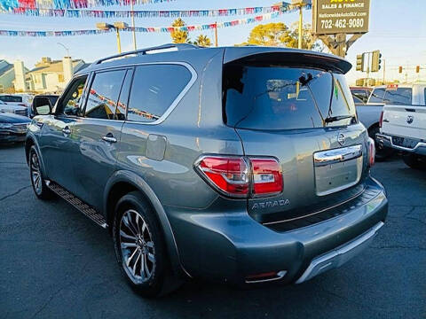 2017 Nissan Armada