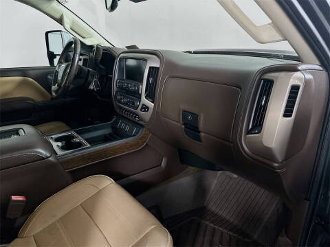 2017 GMC Sierra 2500HD Denali