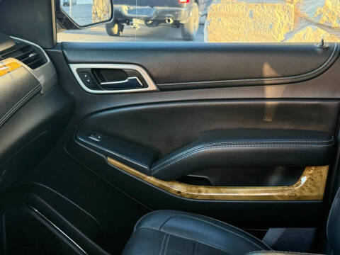 2017 GMC Yukon XL Denali