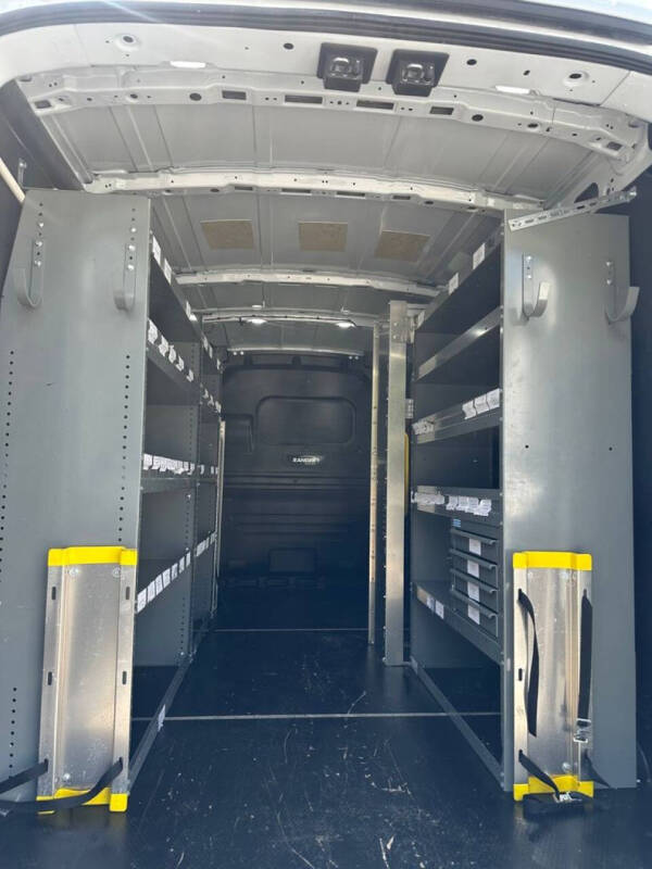2023 Ford E-Transit