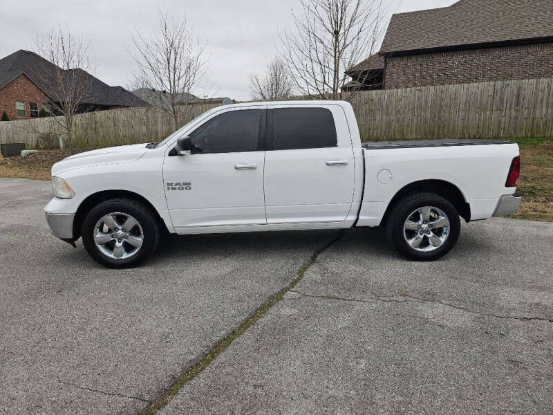 2015 RAM 1500 SLT