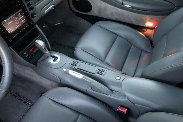 2004 Porsche 911 Carrera 4S