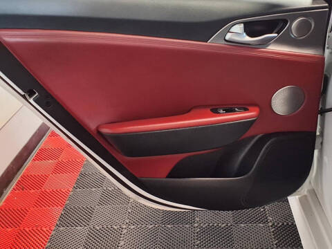 2020 Kia Stinger