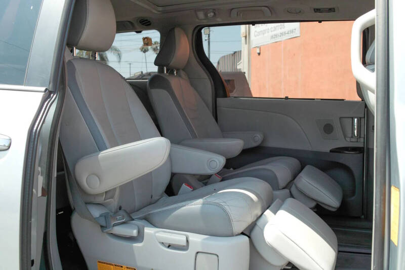 2013 Toyota Sienna