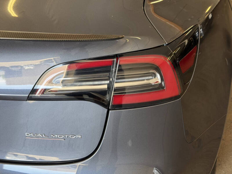 2018 Tesla Model 3 Performance