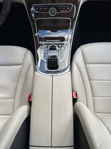 2018 Mercedes-Benz C-Class C 300