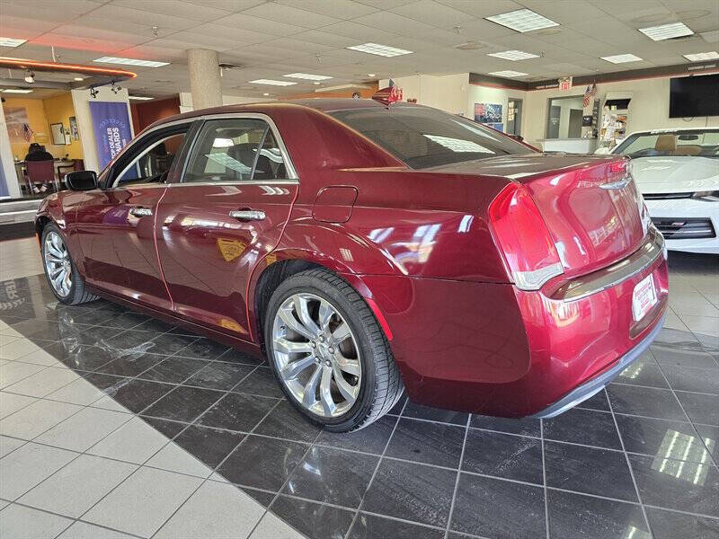 2017 Chrysler 300 C