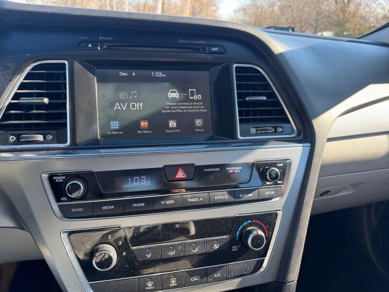 2017 Hyundai Sonata SE