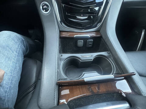 2020 Cadillac Escalade ESV Luxury