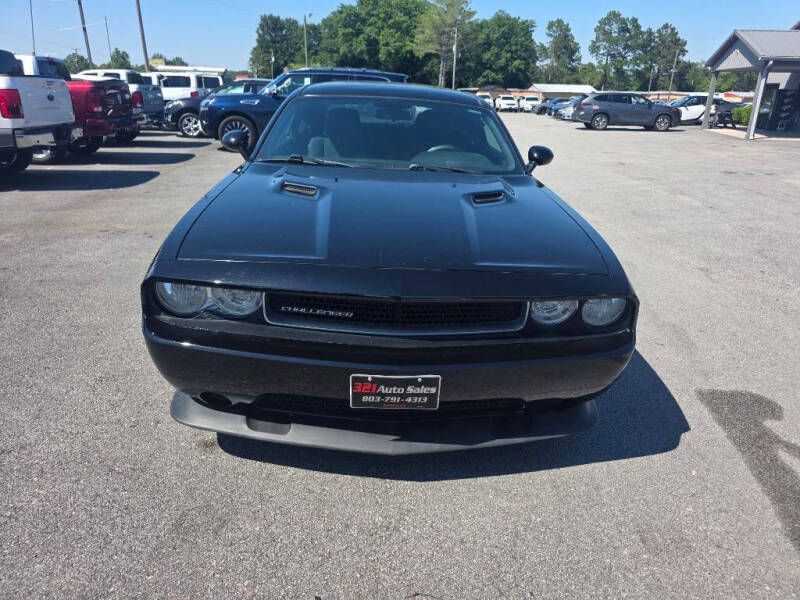 2012 Dodge Challenger SXT