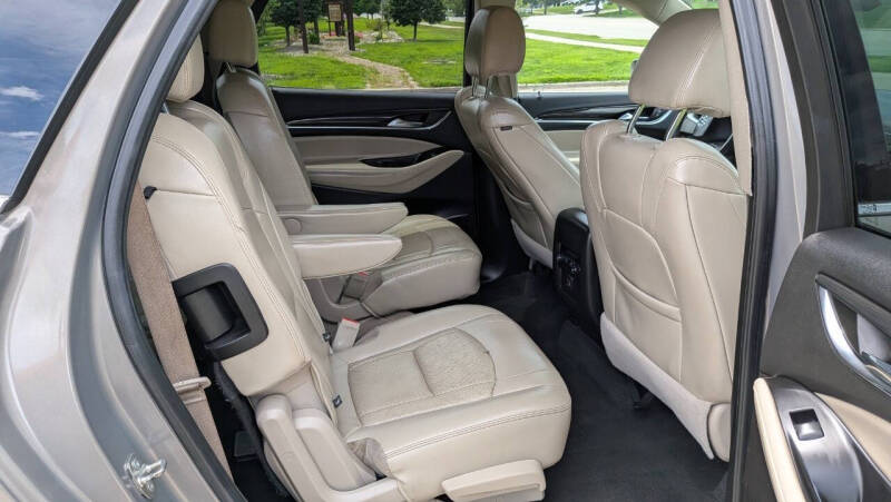 2019 Buick Enclave Essence