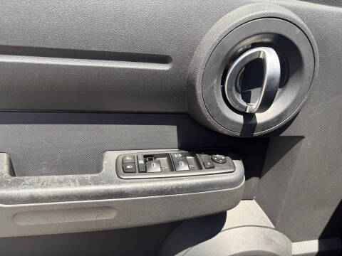 2011 Dodge Nitro SE