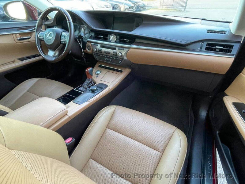 2017 Lexus ES 350