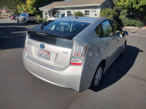 2010 Toyota Prius II