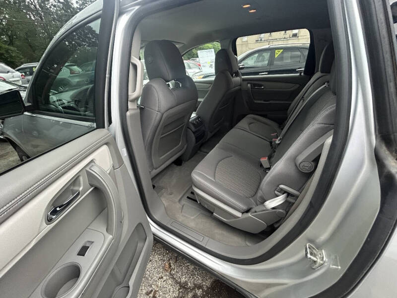 2013 Chevrolet Traverse LS