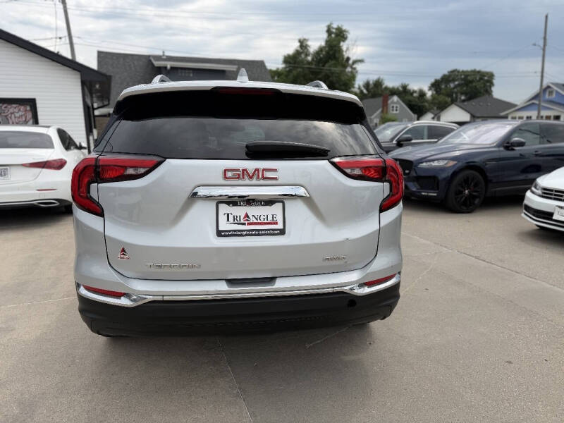 2021 GMC Terrain SLT