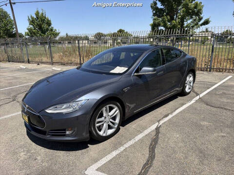 2015 Tesla Model S 85