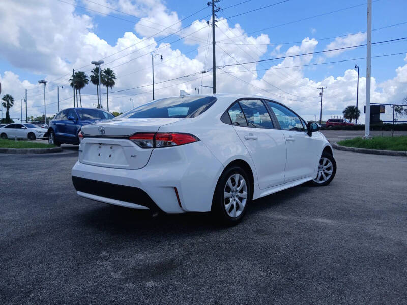 2021 Toyota Corolla LE