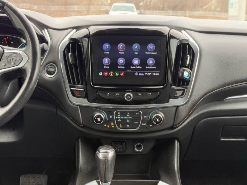 2020 Chevrolet Traverse LT Leather