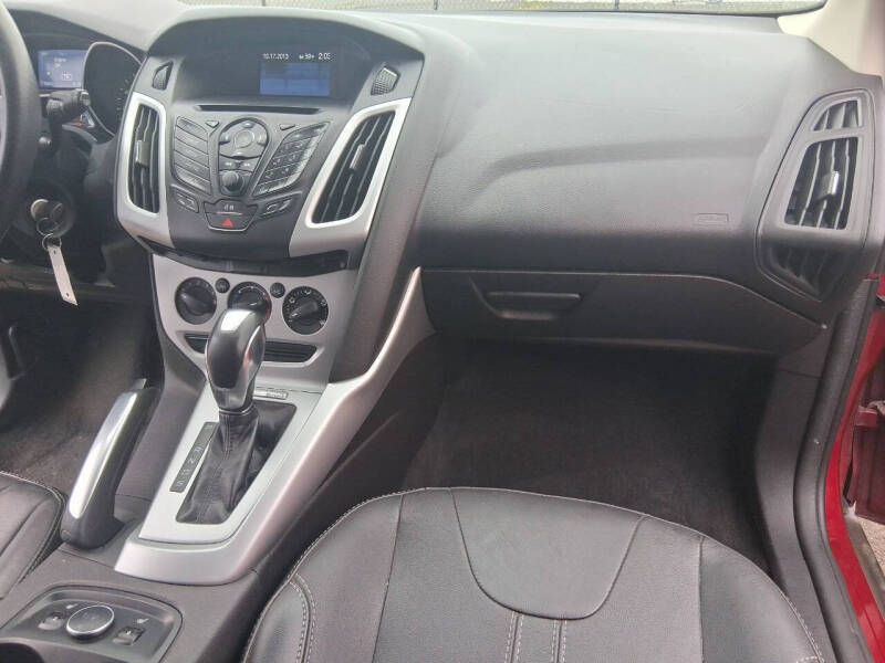 2014 Ford Focus SE