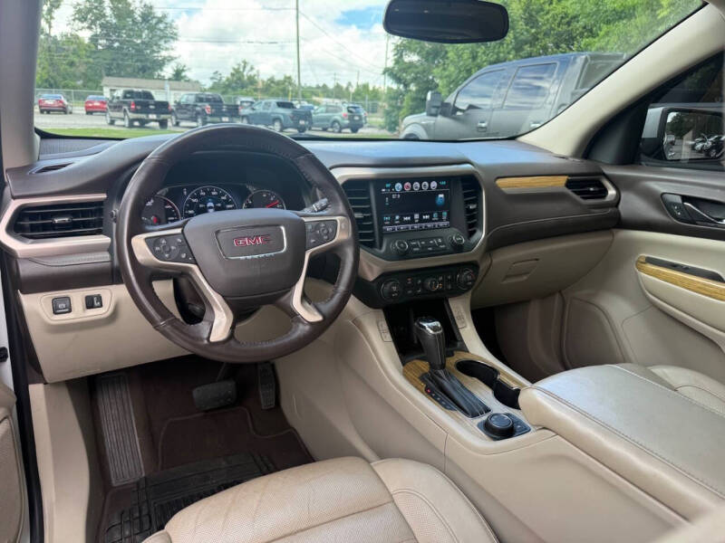 2017 GMC Acadia Denali