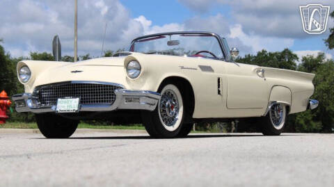 1957 Ford Thunderbird
