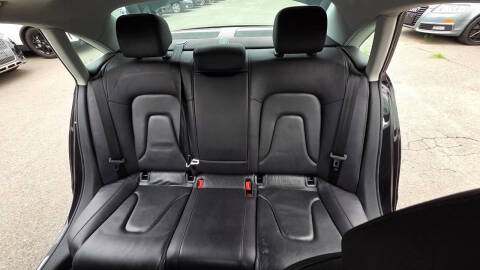 2012 Audi A4 2.0T quattro Premium